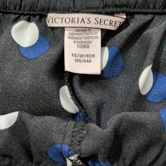Victoria’s Secret lounge pants - Picture 4 of 5